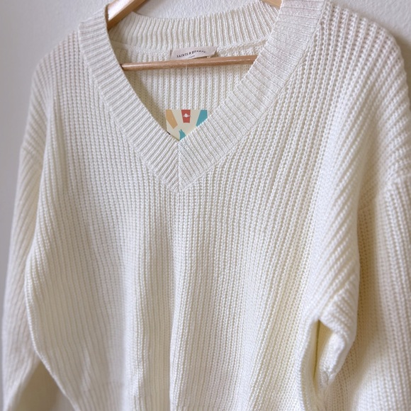 Cable knit sweater NWTS cream small Hearts and Saints - Picture 4 of 6